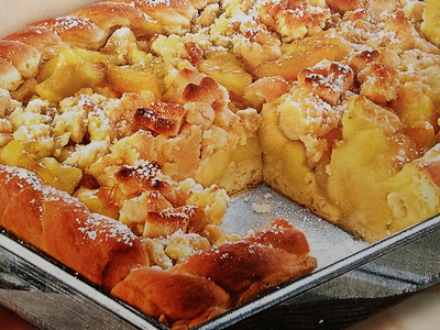Фото яблочного пирога с орехами
